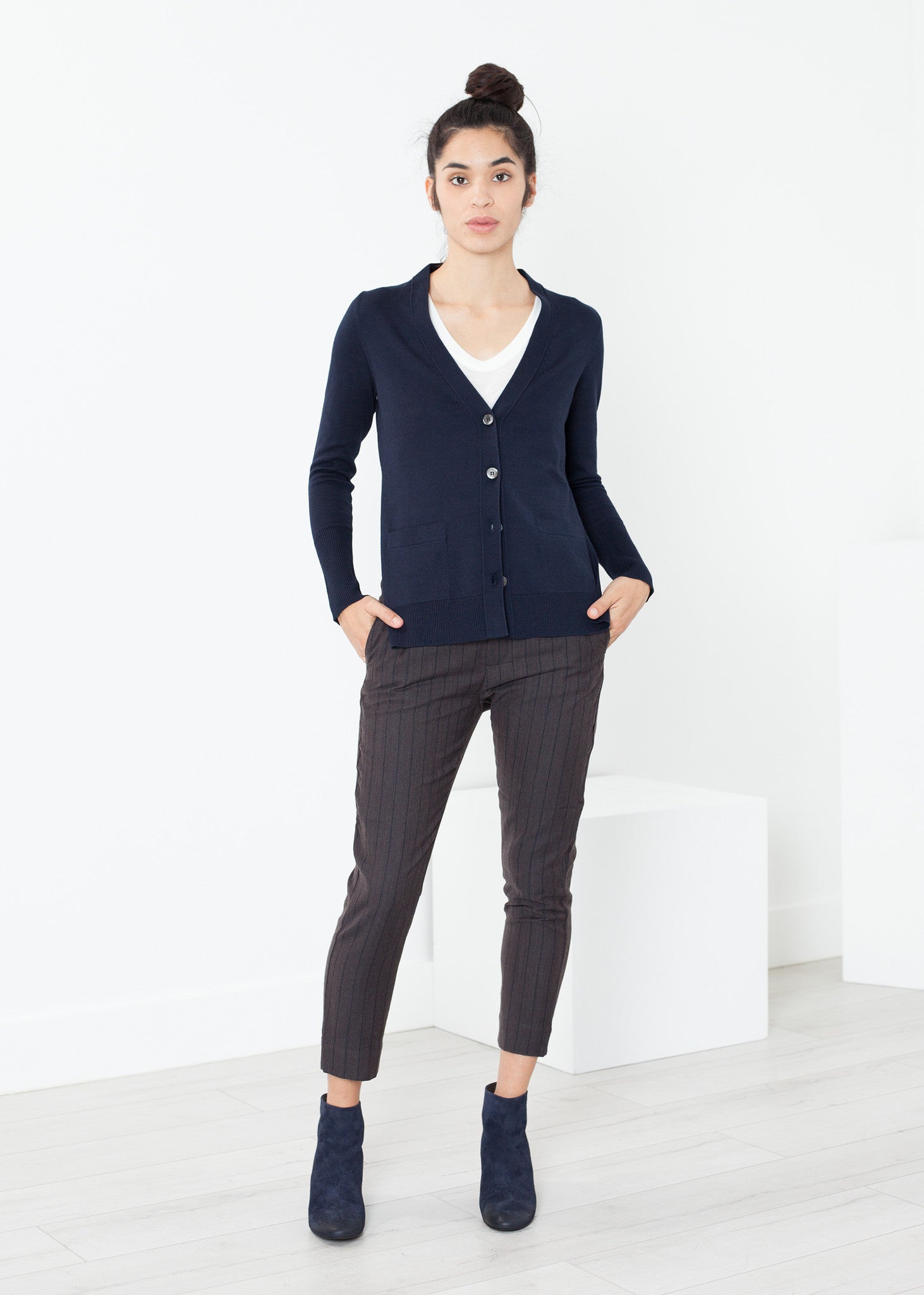 Square Cardigan in Navy Offer Oasis